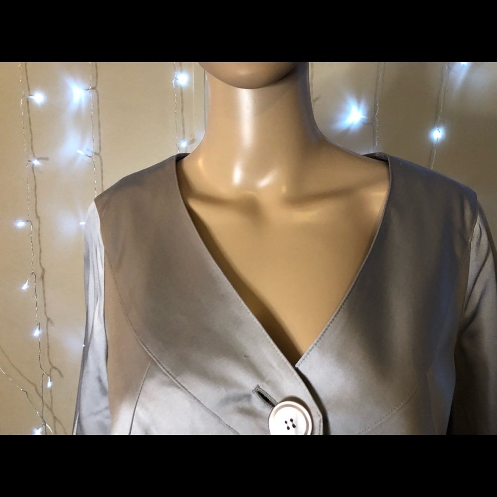 Silver Jacket - image 3